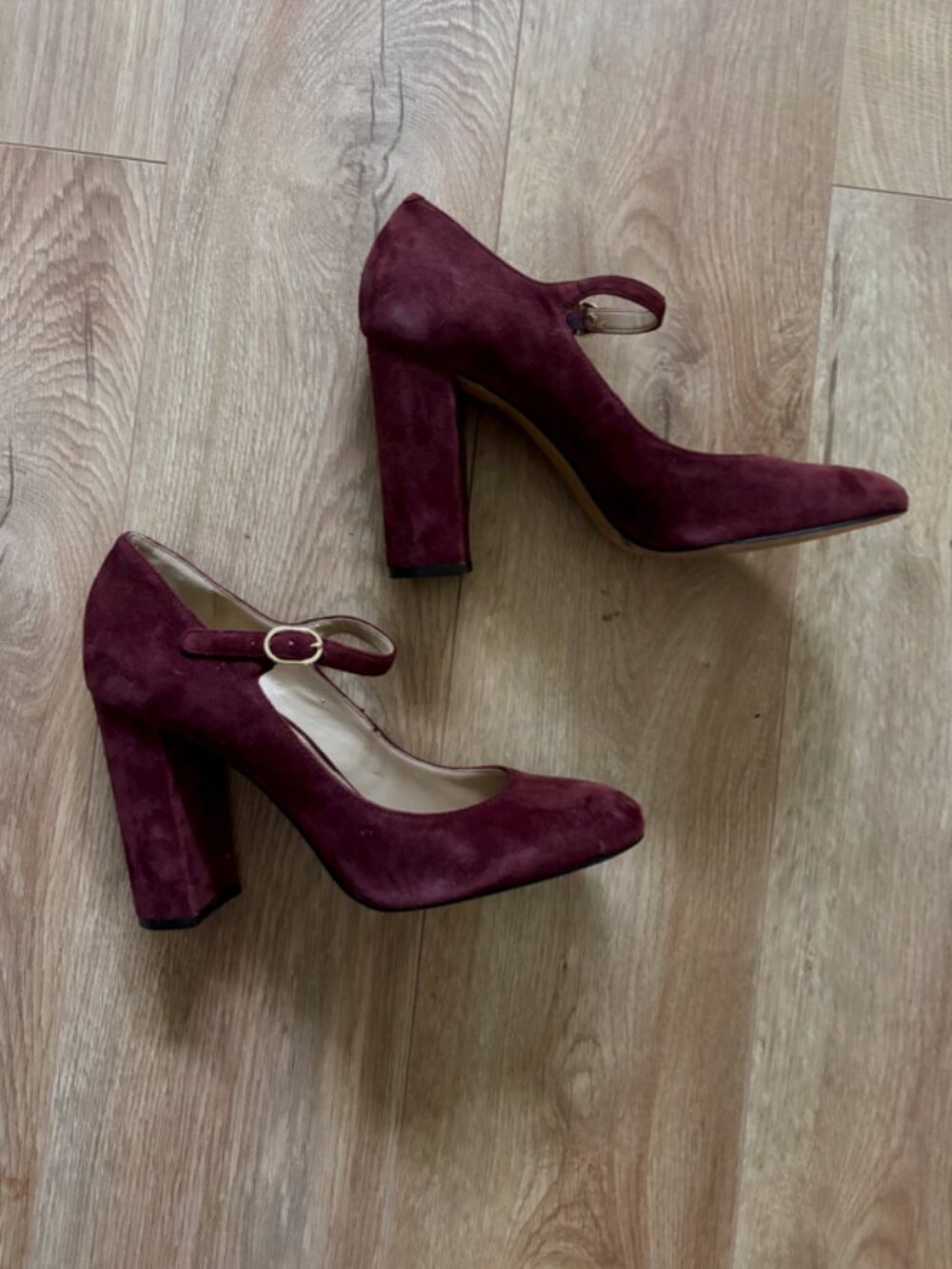 Vince Camuto Burgundy Suede Mary Jane Block Heel Pumps